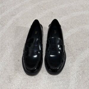Zara women’s Glossy Black Slip-On Loafers